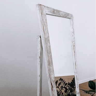 Зеркало напольное в деревянной раме под старину