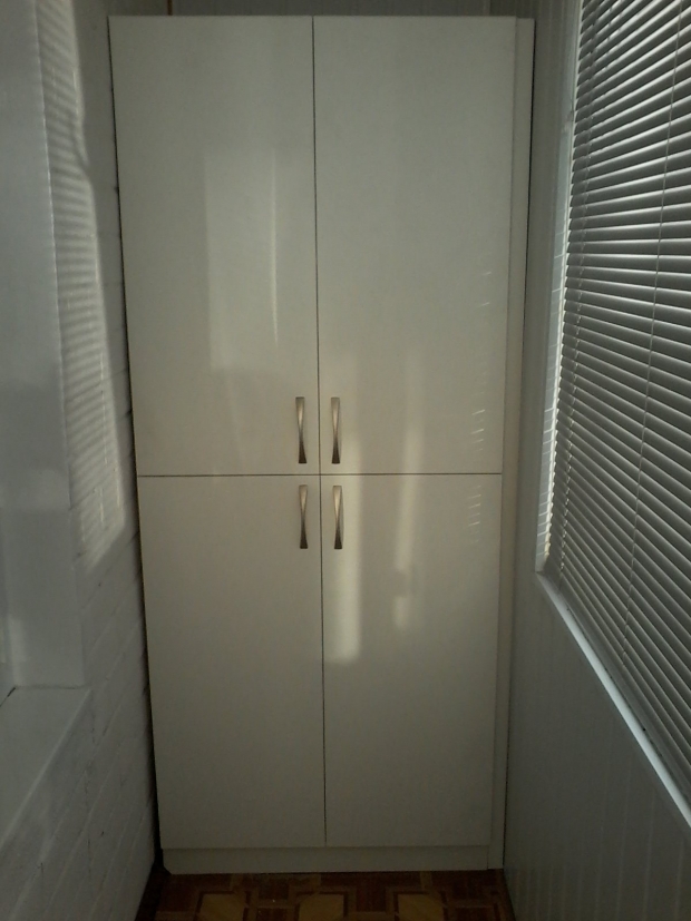 Шкаф для балкона (белый) индивидуальный заказ №215