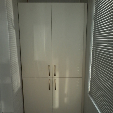 Шкаф для балкона (белый) индивидуальный заказ №215